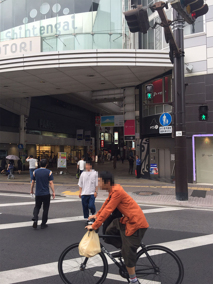 店舗までの道のり1