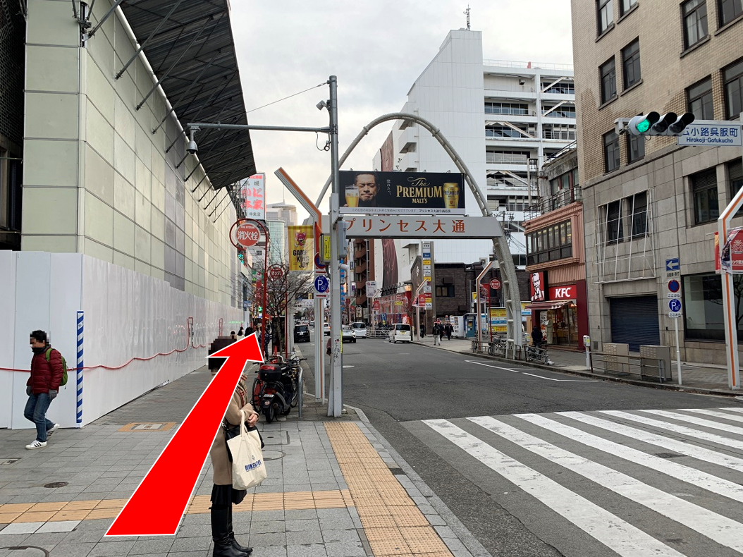 店舗までの道のり4