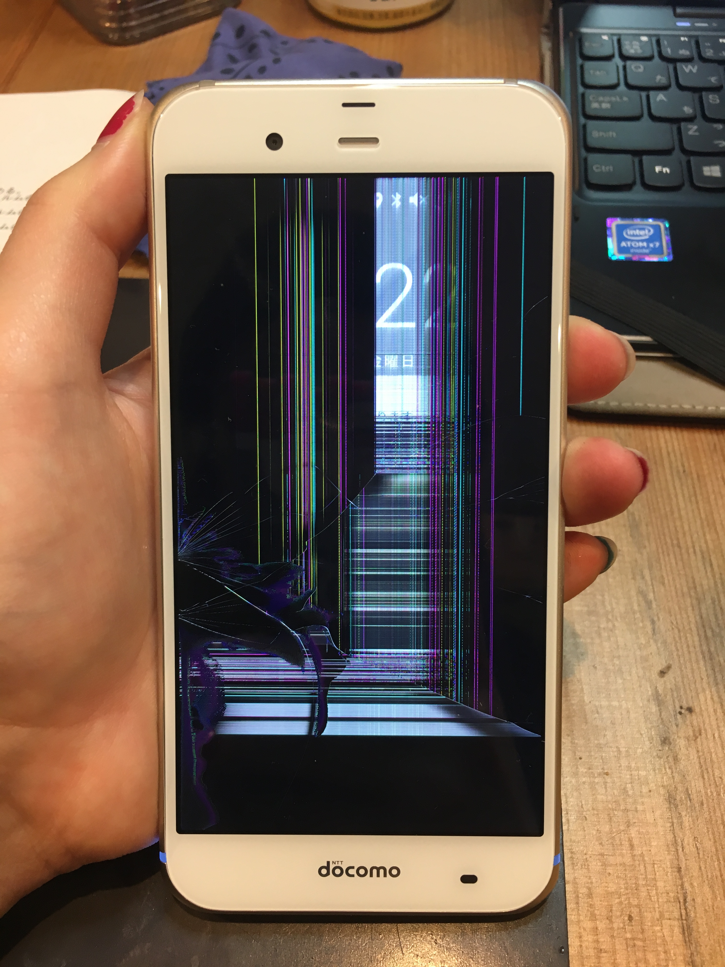 Aquos Zeta Sh 04h 画面故障の修理 Xperia Galaxy Zenfone Huawei Nexus修理のアンドロイドホスピタル