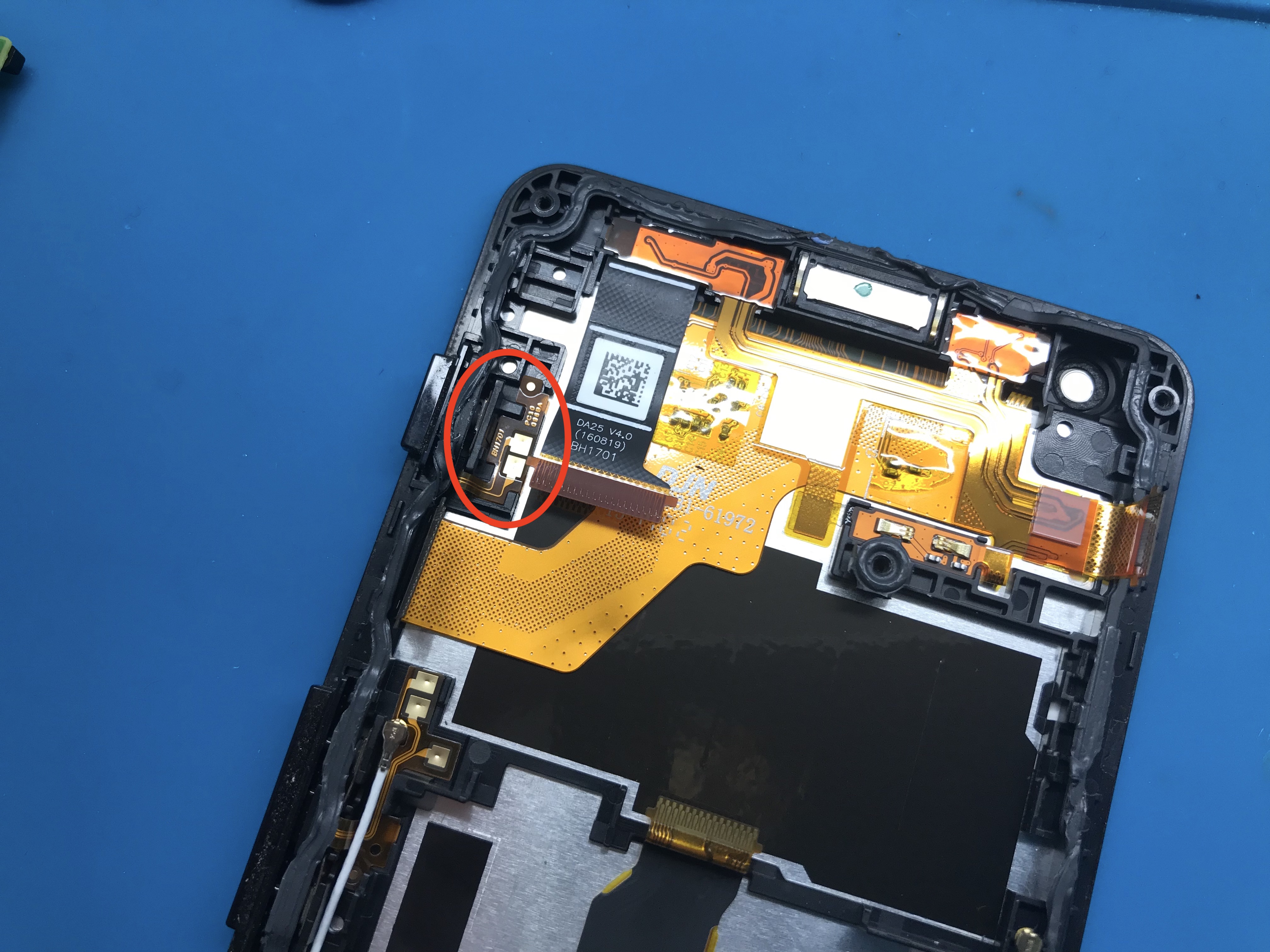 電源ボタンがほぼ効かないandroid Oneも当店ならボタン交換で修理受付しています Xperia Galaxy Zenfone Huawei Nexus修理のアンドロイドホスピタル