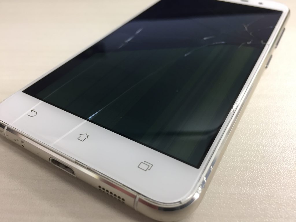 液晶に線が入ってしまったzenfone3の画面交換修理 Xperia Galaxy Zenfone Huawei Nexus修理のアンドロイドホスピタル