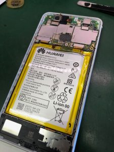 ファーウェイp10lite Huaweip10lite の充電の減りが早い バッテリー交換をお勧めいたします Xperia Galaxy Zenfone Huawei Nexus修理のアンドロイドホスピタル