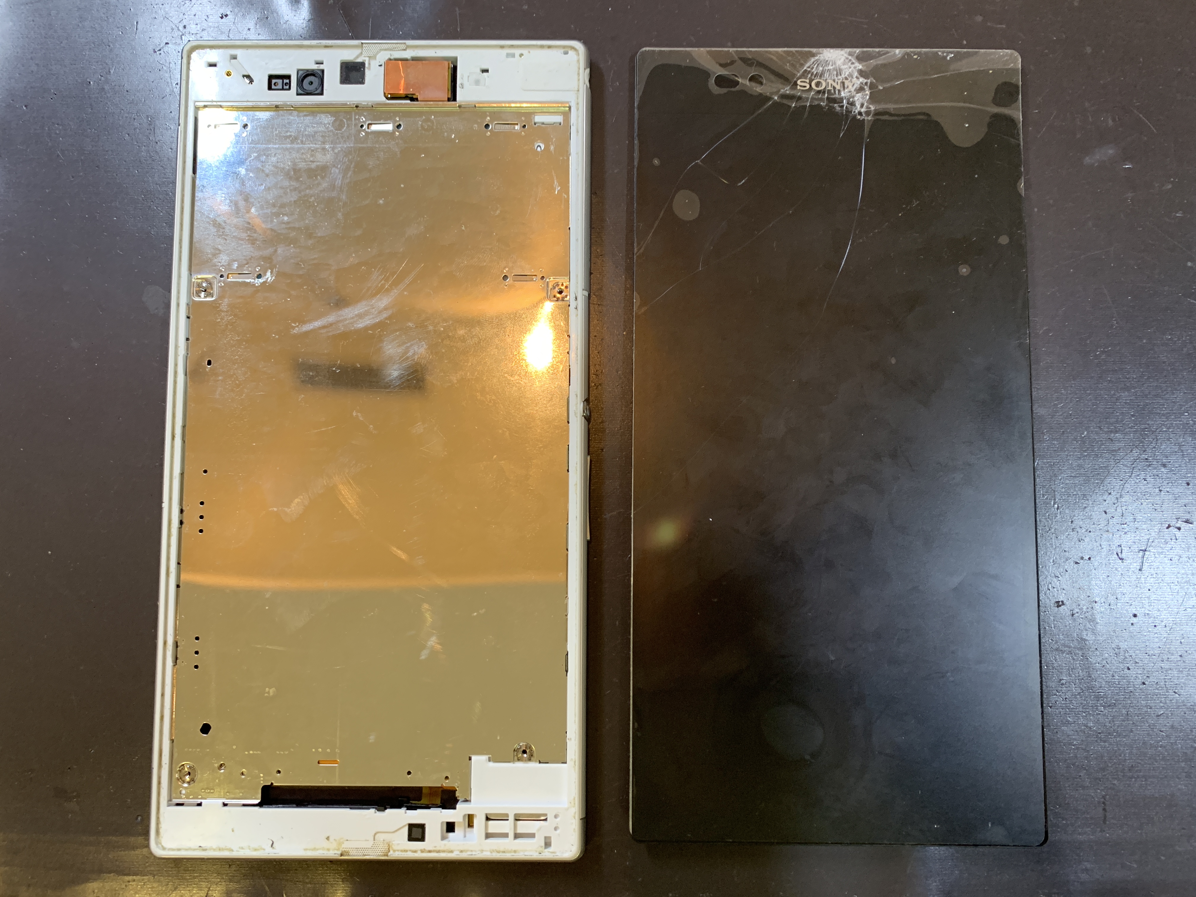 Xperia ZUltraの画面が割れてタッチができない修理のご依頼 | Xperia Huawei