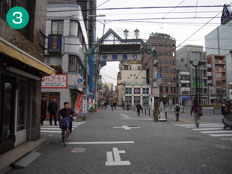店舗までの道のり3
