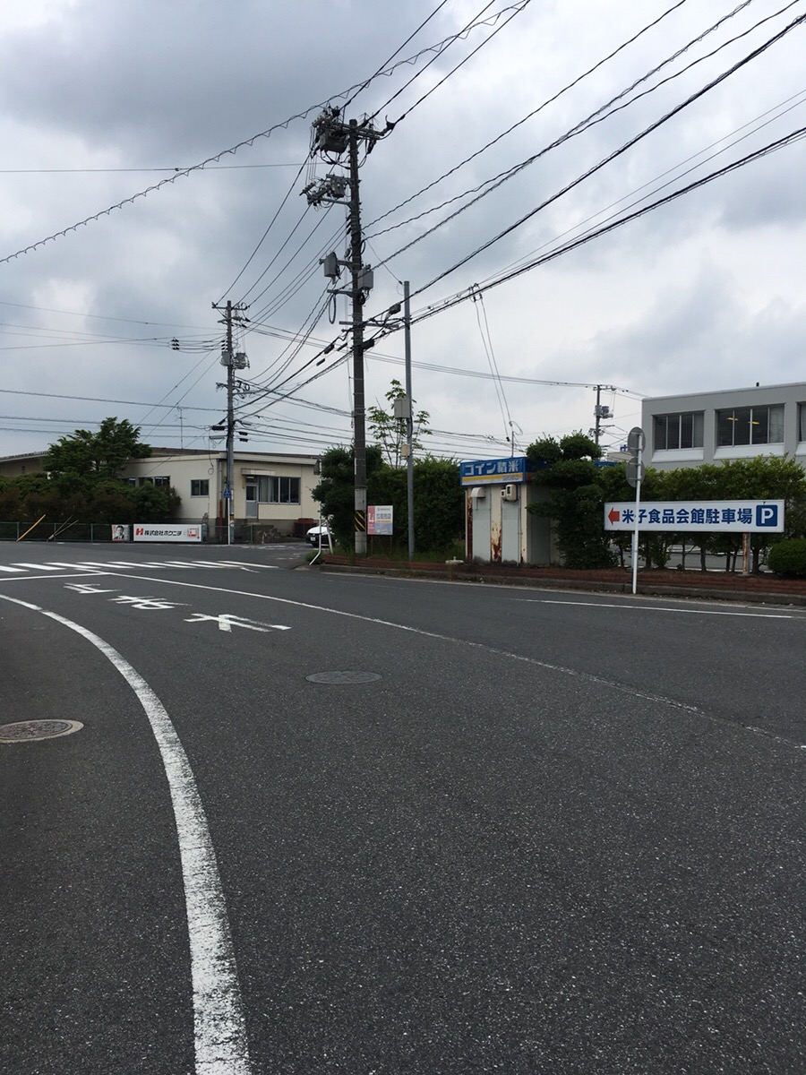 店舗までの道のり3