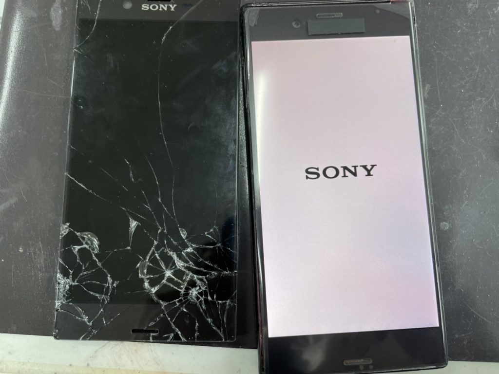 XperiaXZ 液晶 乱れ
