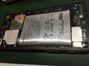 XperiaXperfomance バッテリー膨らみ