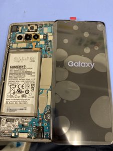 Galaxy S10画面交換