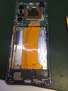 xperia1Ⅱ 電池　修理