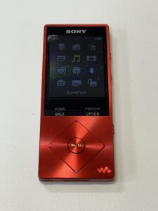 Walkman バッテリー交換③