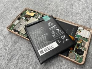aquos-sense6s-%e5%88%86%e8%a7%a3