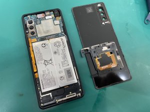 Xperia 10 II　分解