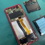 らくらくスマホ2 分解