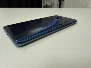 HUAWEI Mate 20 Pro バッテリー膨張