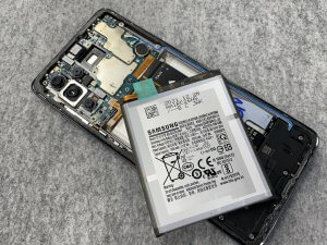 galaxy-a52-5g%e3%80%80%e5%88%86%e8%a7%a3