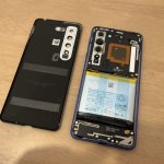 AQUOS R5G　電池交換　横浜関内