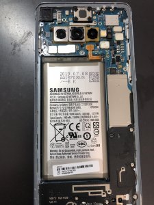 Galaxy S10バッテリー交換修理