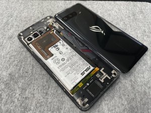 asus-rog-phone3-%e7%94%bb%e9%9d%a2%e4%ba%a4%e6%8f%9b