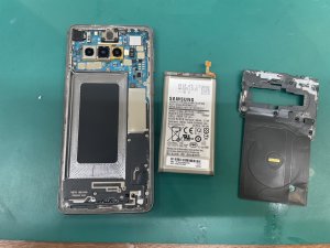 Galaxy S10 バッテリー交換　関内