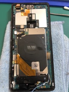 Xperia XZ3液晶画面交換