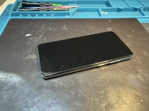 電池の減りが早くなったGalaxy S20 5Gをスマホスピタル横浜関内店で受付