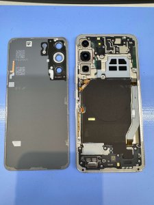 S22背面パネルを取り外した状態