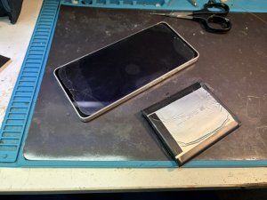 AQUOS sense6のバッテリー交換が完了した修理後の状態