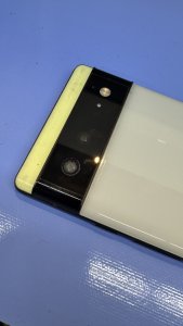 pixel6水没でカメラレンズに水滴