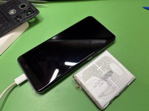 Galaxy S20バッテリー交換完了後の充電確認(自由が丘対応)